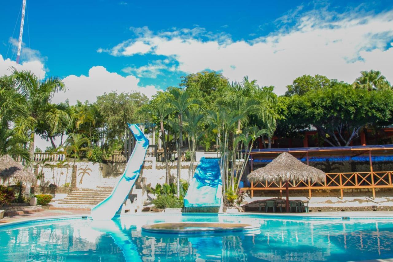 Hotel Colinas Del Rey Hato Mayor Del Rey 외부 사진